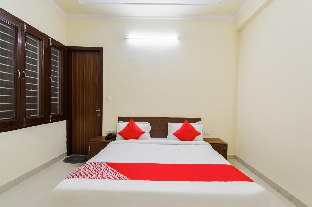 Oyo 26219 The Prince Park Chennai Exterior foto