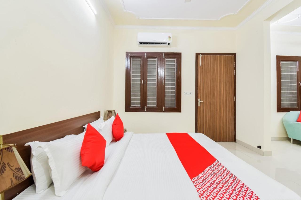 Oyo 26219 The Prince Park Chennai Exterior foto