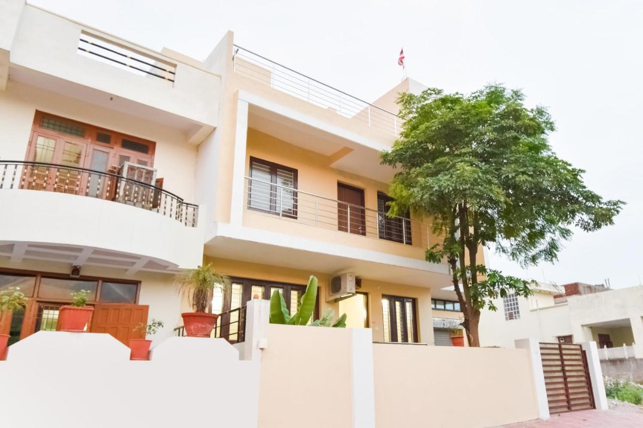 Oyo 26219 The Prince Park Chennai Exterior foto
