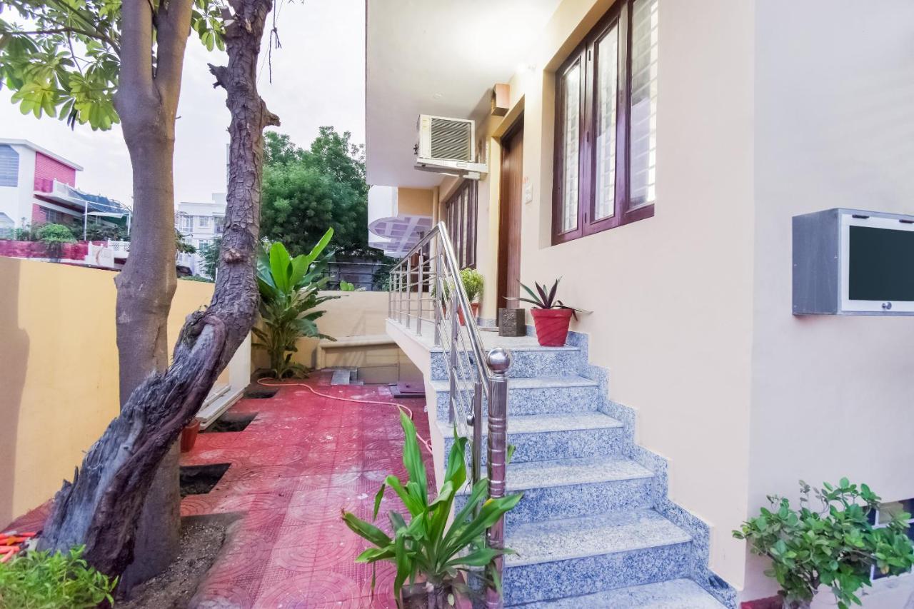 Oyo 26219 The Prince Park Chennai Exterior foto
