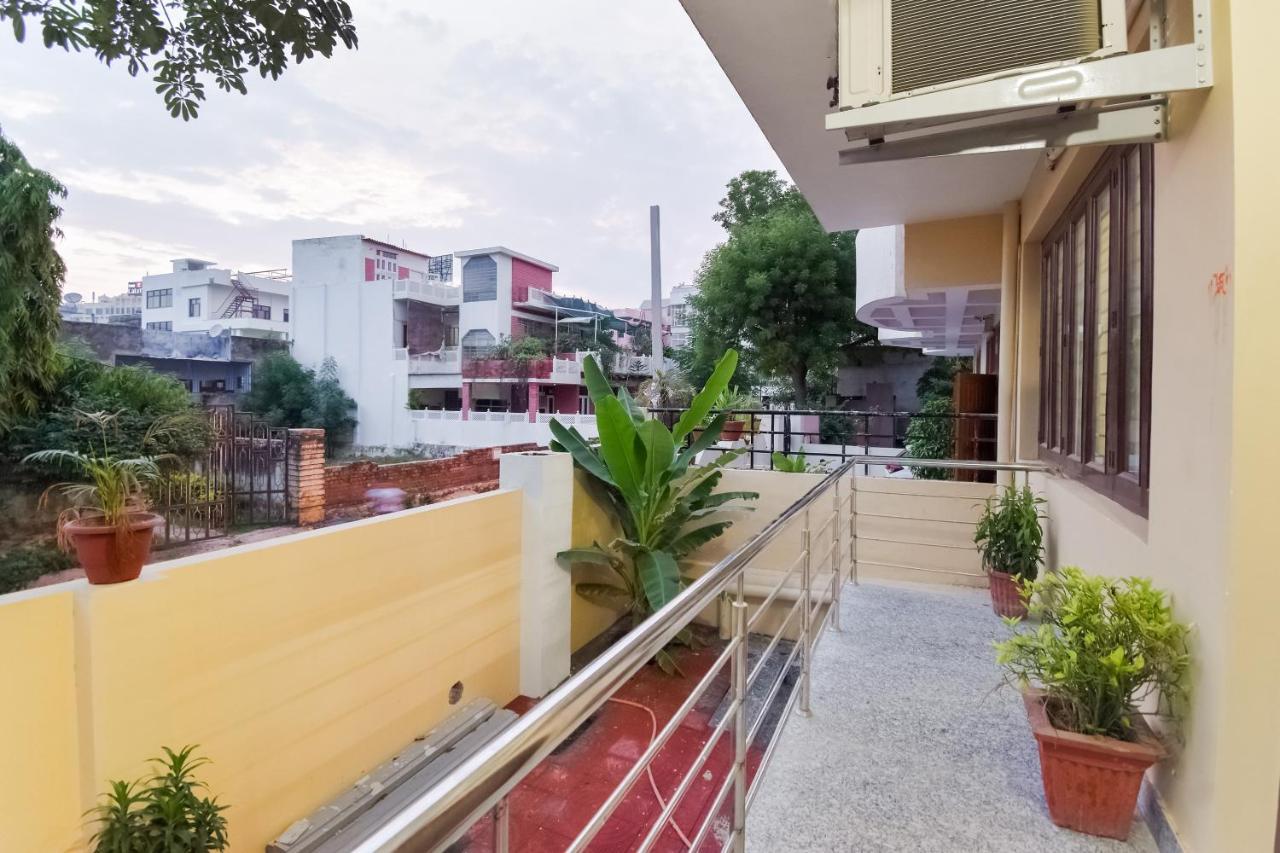 Oyo 26219 The Prince Park Chennai Exterior foto